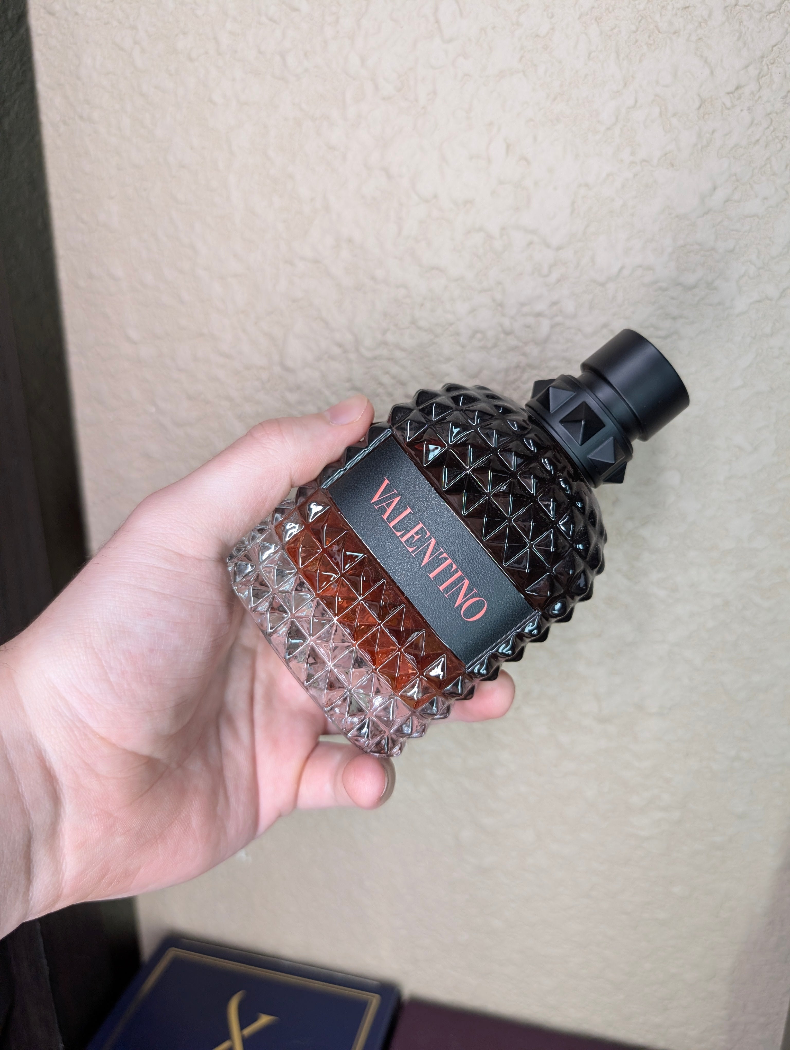 Valentino Coral Fantasy SAMPLE